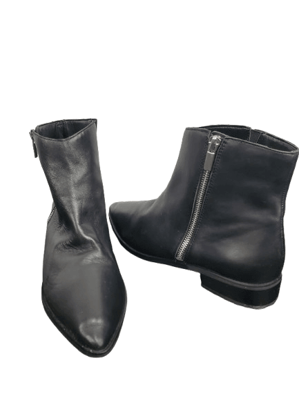 Sole Society women's black bootie size 8M - Solé Resale Boutique thrift