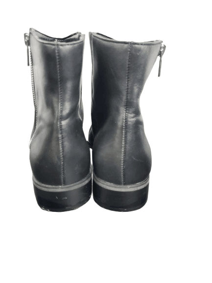 Sole Society women's black bootie size 8M - Solé Resale Boutique thrift