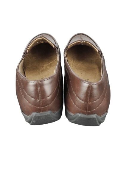 Life Stride women's brown flat shoes size 7M