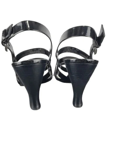 Franco Sarto women's black patent sandals size 9.5M - Solé Resale Boutique thrift