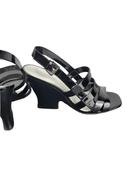 Franco Sarto women's black patent sandals size 9.5M - Solé Resale Boutique thrift