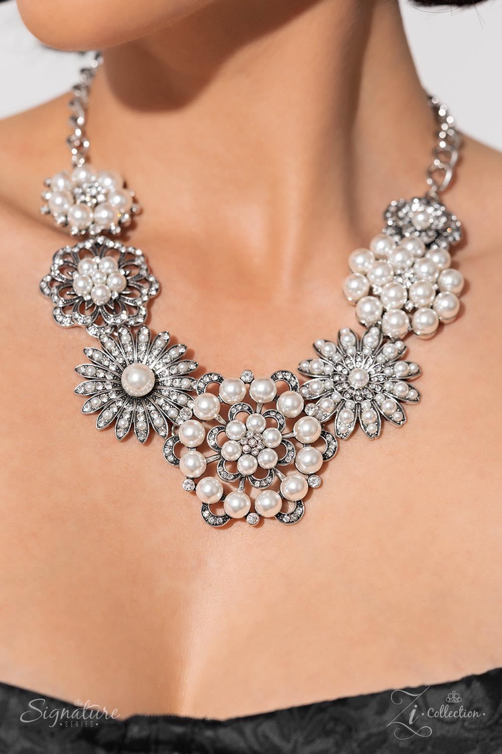 The Raven women's silver necklace and earring set - Solé Resale Boutique thrift