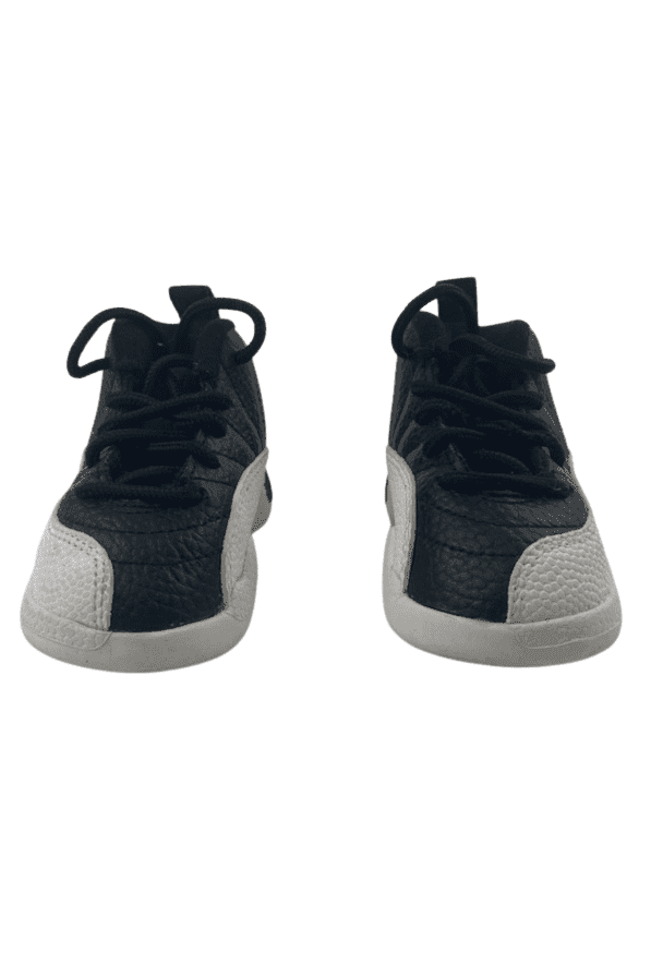 Air Jordan unisex kids black and white high top sneakers size 4C - Solé Resale Boutique thrift