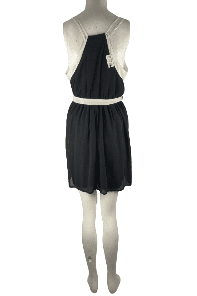 Tea & Cup women's black and white dress size L - Solé Resale Boutique thrift