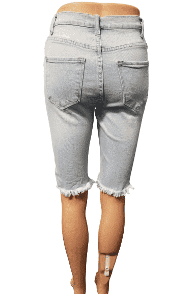Akira women's light blue, ripped shorts size 3 (W25) - Solé Resale Boutique thrift