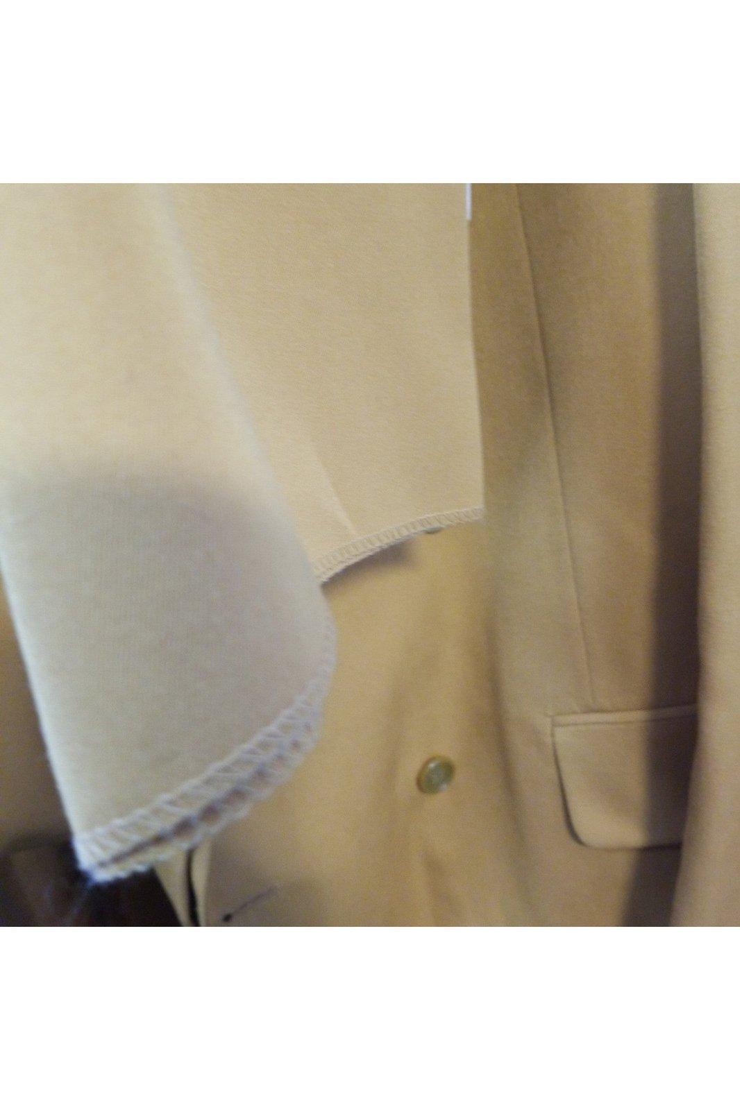 SoHo Collections men's gold, 2pc suit size 42L - Solé Resale Boutique thrift