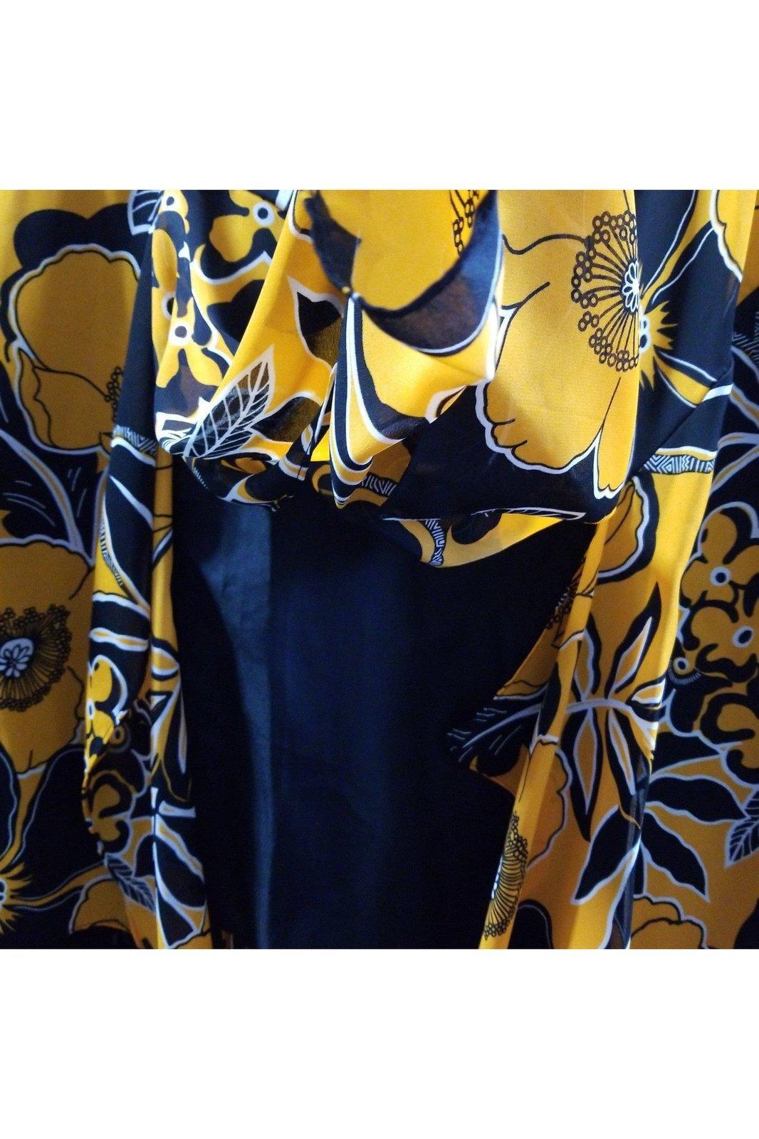 Dress U women's gold and black skirt set size 14