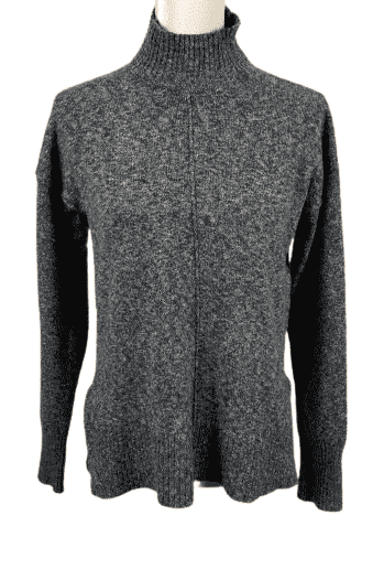 Tahari gray sweater sz XS