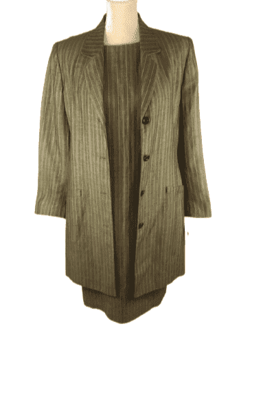 Liz Claiborne women's brown 2pc suit size 10 - Solé Resale Boutique thrift
