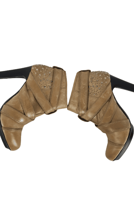 DKNY Hadley women's sandstorm boots size 7.5