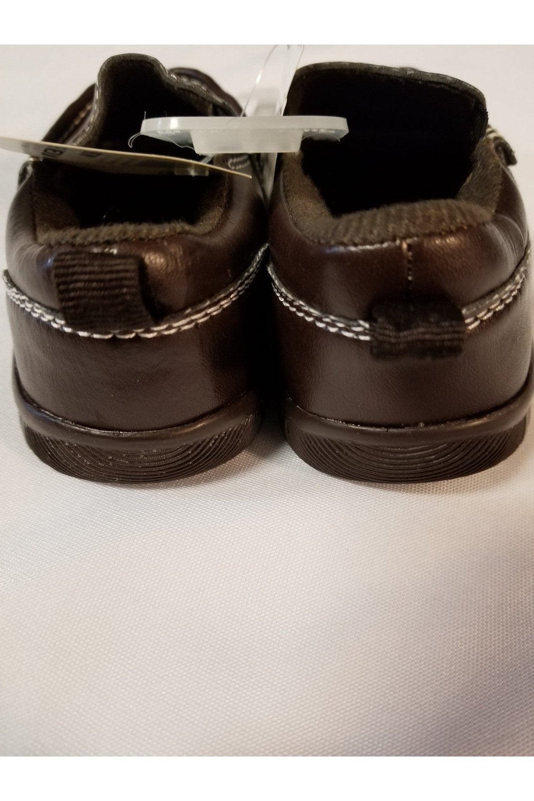 Okie Dokie brown slip on boy shoes in sizes 5, 6, and 9 - Solé Resale Boutique thrift