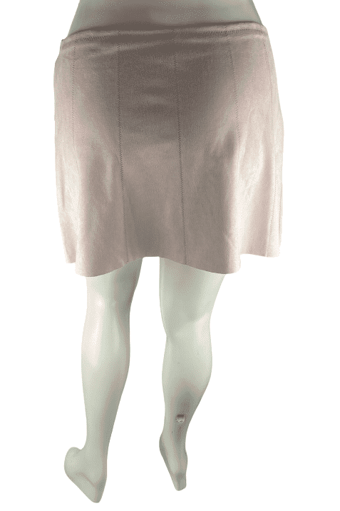 Forever 21 women's blush short skirt size 1X - Solé Resale Boutique thrift