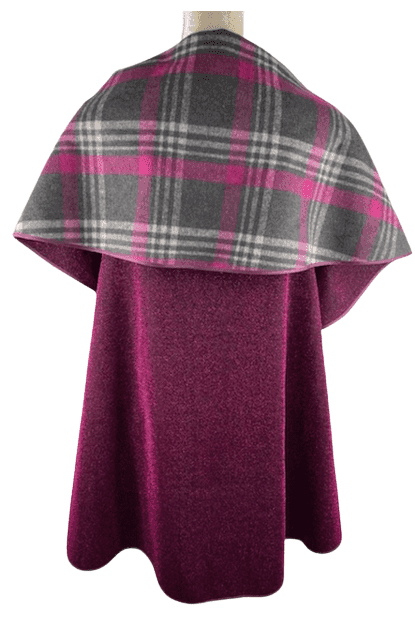 Jerry T women's pink reversible cape size L - Solé Resale Boutique thrift