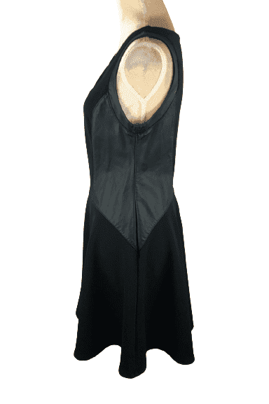 Mossimo women's black sleeveless dress size M - Solé Resale Boutique thrift
