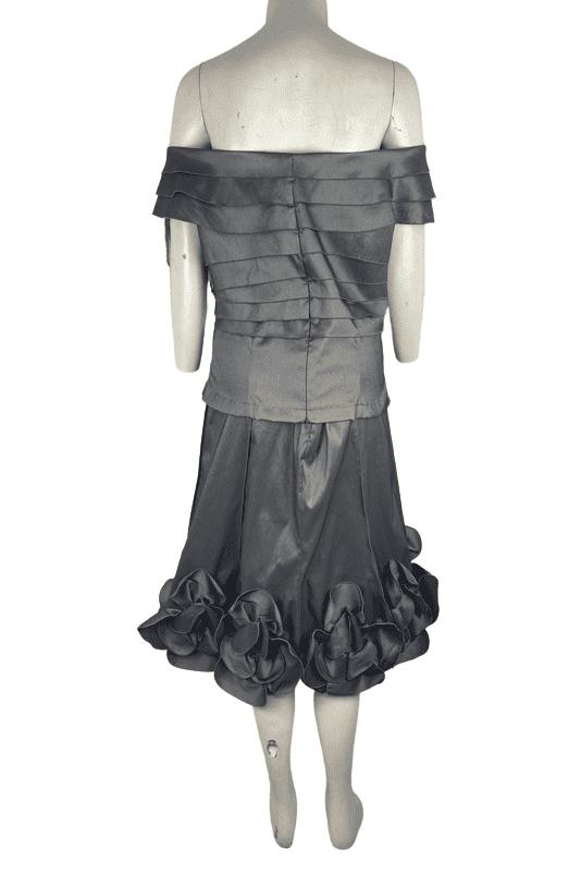 KM Collections by Milla Bell women's 2pc silver skirt set size 10 - Solé Resale Boutique thrift