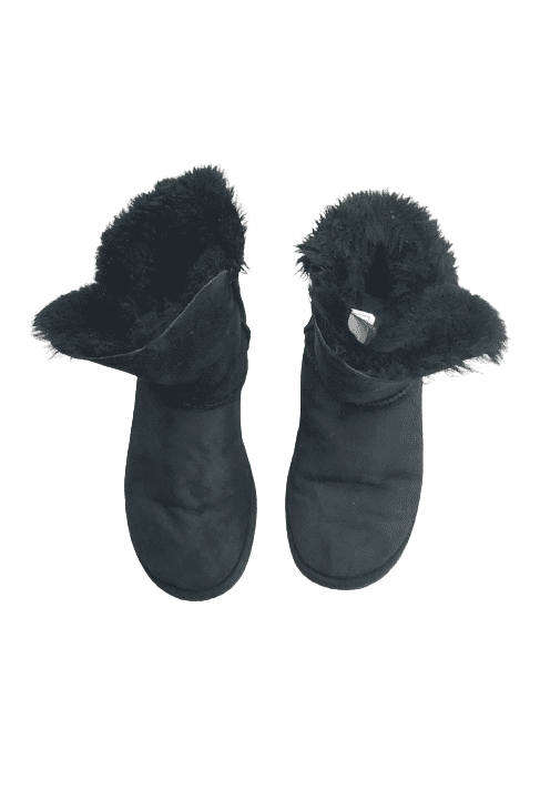 Ugg women's black boots size 6 - Solé Resale Boutique thrift