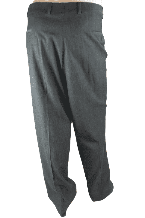 Awareness Kenneth Cole men's black or gray size 48 - Solé Resale Boutique thrift
