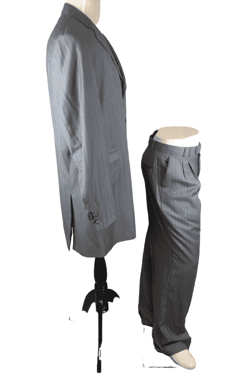 Soprano gray 2pc suit sz 44/38L