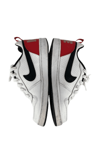 Nike unisex kids white/red/black sneakers size 4.5Y - Solé Resale Boutique thrift