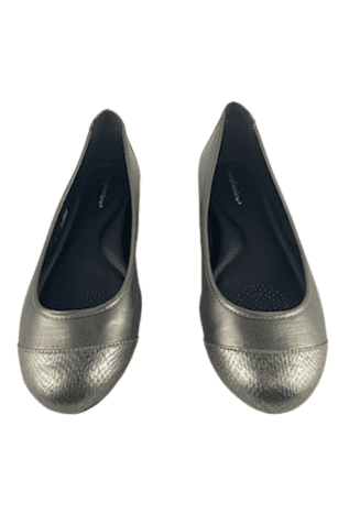 Comfortview women's metallic gray flat shoes size 11W - Solé Resale Boutique thrift