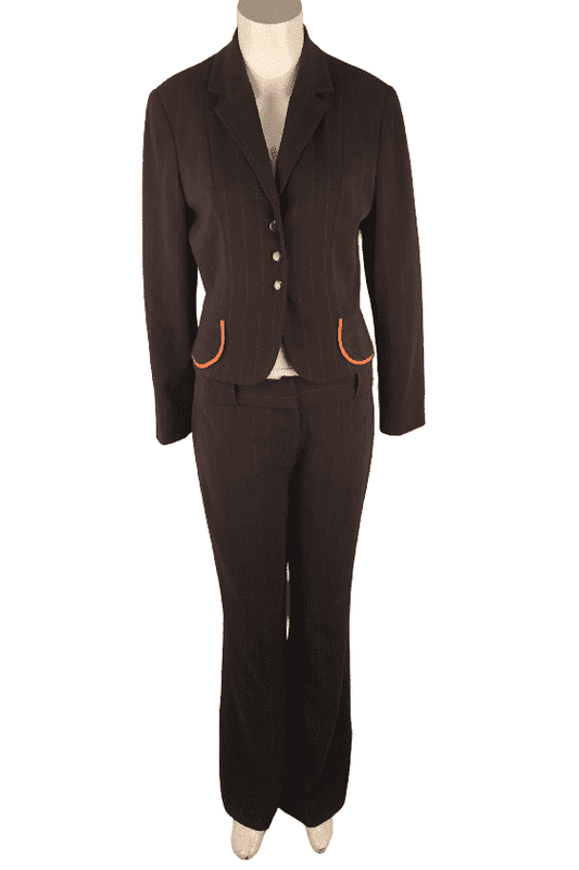 Larry Levine women's brown pant suit size 6 - Solé Resale Boutique thrift