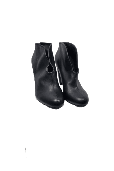 Vince Camuto women's black booties size 10M/40 - Solé Resale Boutique thrift