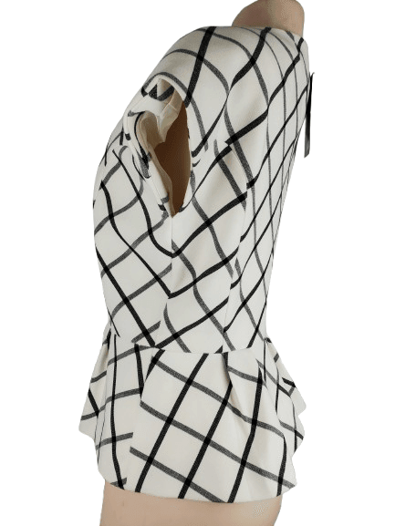 The Limited women's black and white jacket size M - Solé Resale Boutique thrift