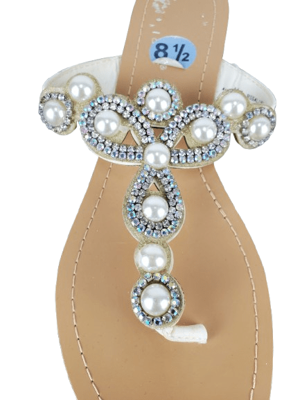 Madeline Shoes women's pear and rhinestone off white sandals size 8.5M - Solé Resale Boutique thrift