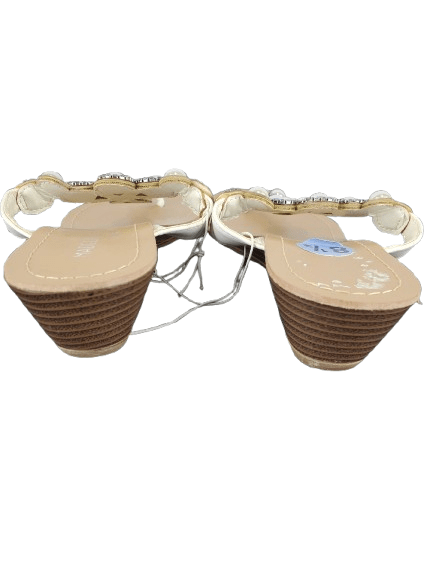 Madeline Shoes women's pear and rhinestone off white sandals size 8.5M - Solé Resale Boutique thrift