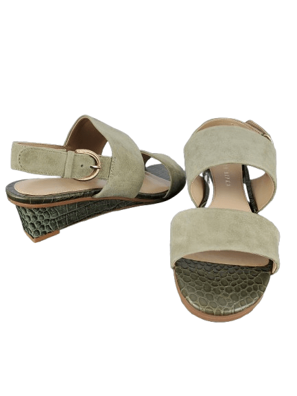 Judith Ripka women's olive and beige sandals size 7.5M - Solé Resale Boutique thrift