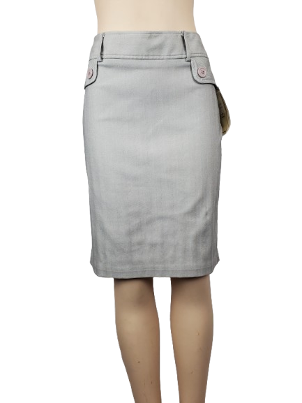 Gray skirt on a mannequin against a white background