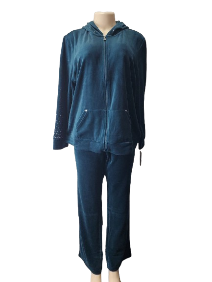 Blue jogging set on a mannequin against a white background