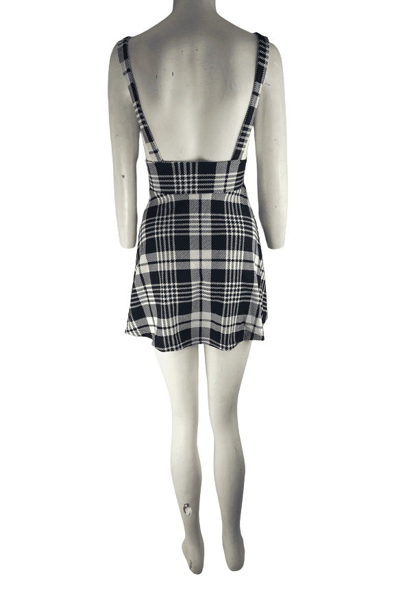Shein teen girls black and white jumper style dress size 10-11Y - Solé Resale Boutique thrift