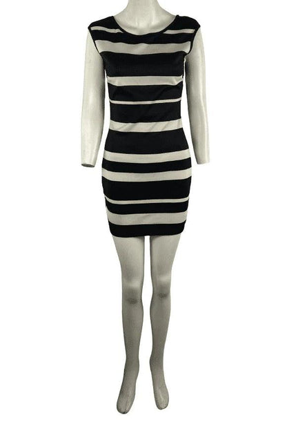 Akira women's black and white fitted dress size L - Solé Resale Boutique thrift