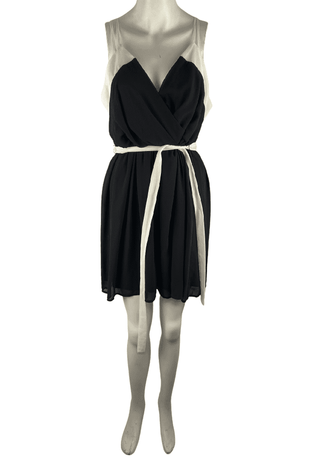 Tea & Cup women's black and white dress size L - Solé Resale Boutique thrift
