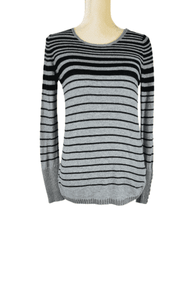 Gap gray and black sweater sz S