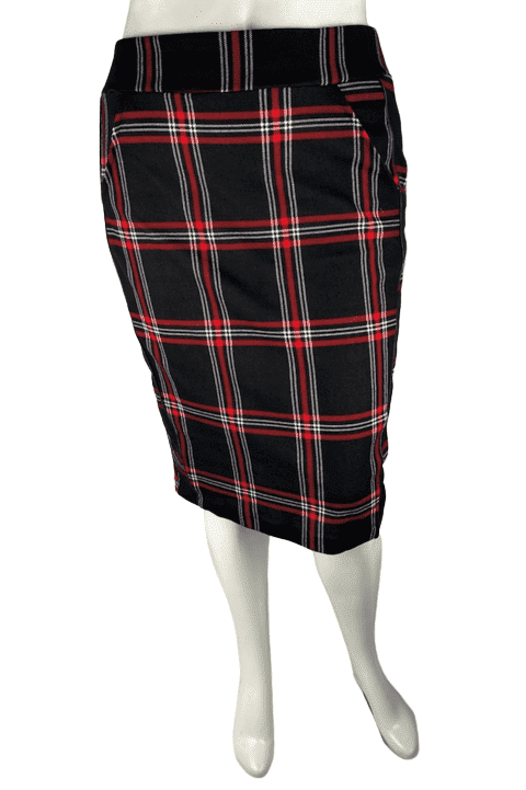 FTF Fashion to Figure women's red and black plaid skirt size 1