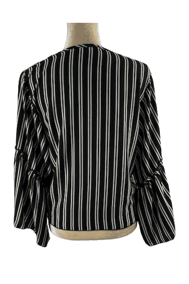 Lavender Field women's black/white blouse size M 