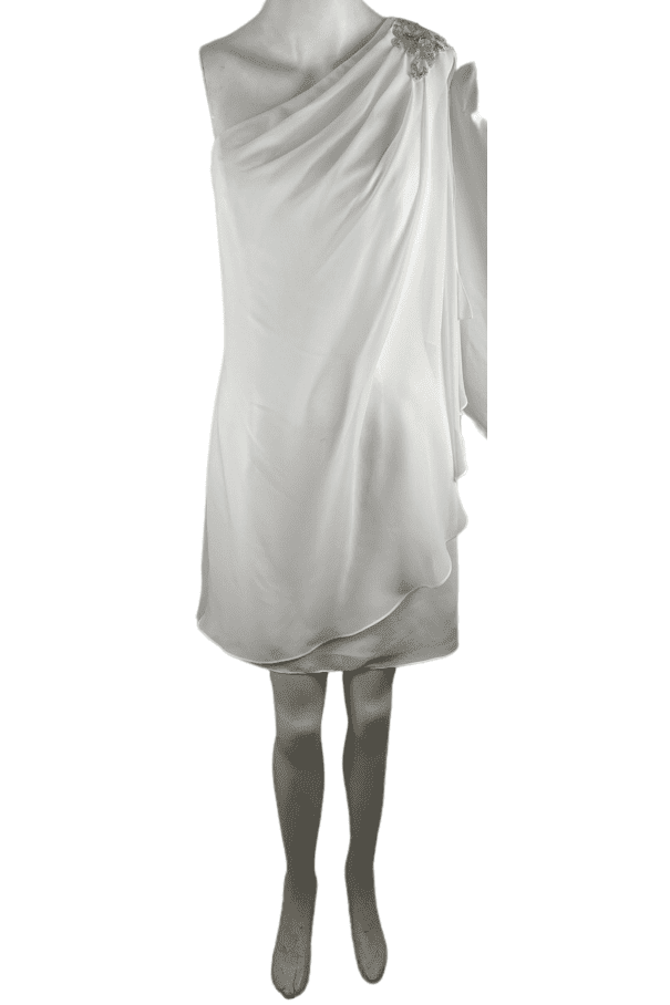 JS Boutique women's white dress size 6 - Solé Resale Boutique thrift